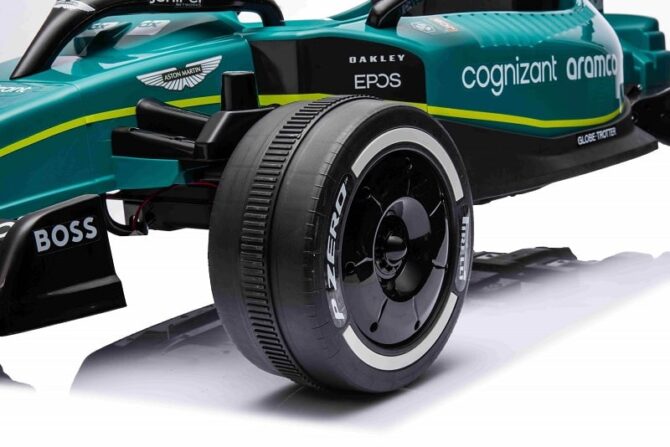 Formule 1 Aston Martin Cognizant 24V – Image 4