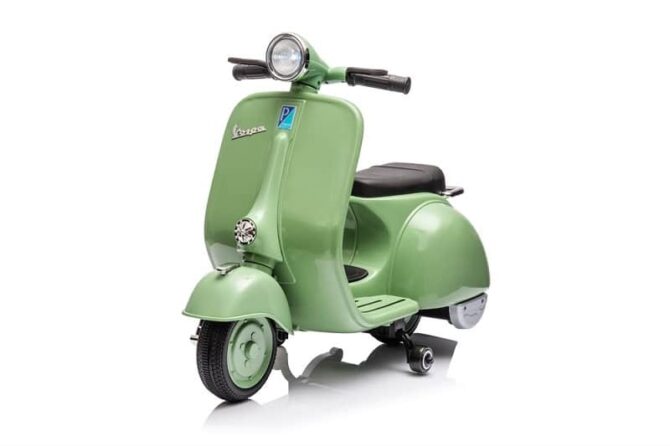 Petite moto : Vespa pour enfant 12V