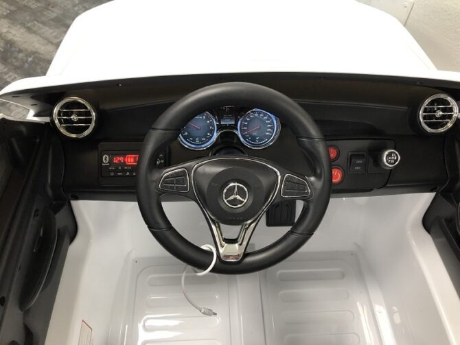 Voiture électrique Mercedes GLC63S – pour enfant jusqu’à 6/7 ans ! – Image 11